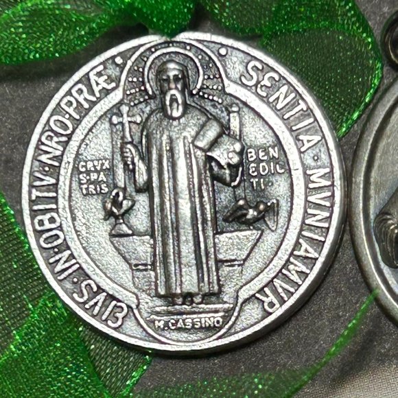 Vintage Set Religious Catholic Medal Pendants Saint St Benedict Charms - Picture 5 of 8